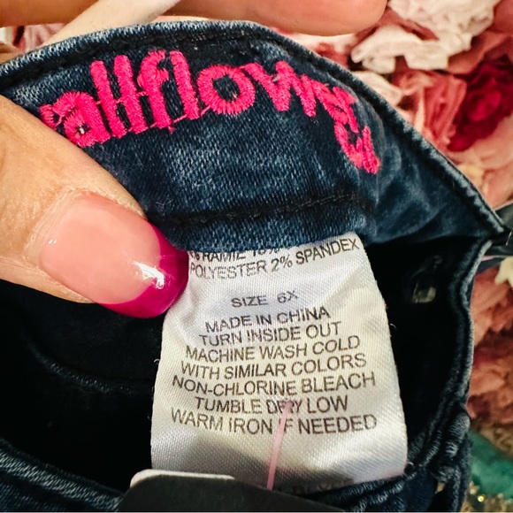 Girls Sunflower Bell bottom Jeans 6X - Picture 7 of 7